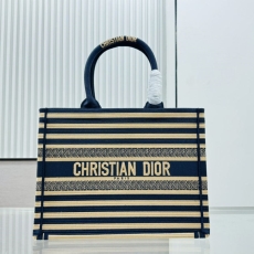 Dior Shopping Bags